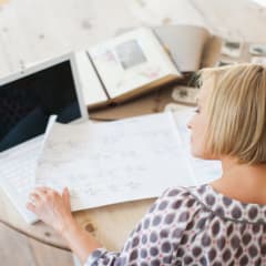 10 Hacks for Creating a Family Tree Your Relatives Will Love