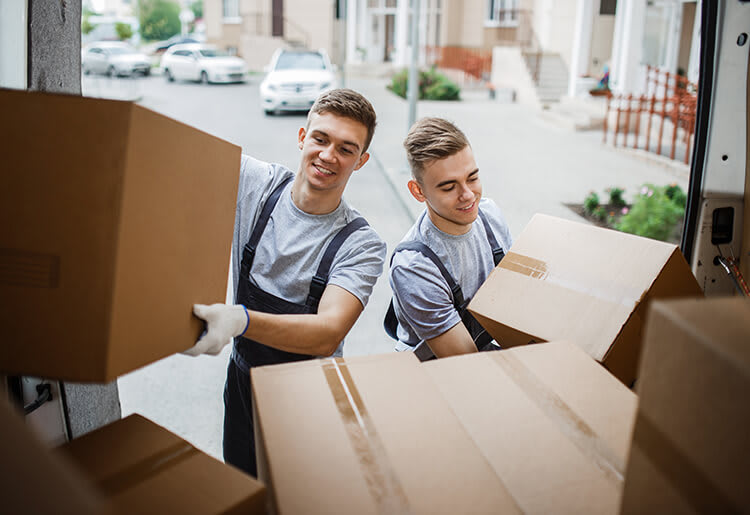 From Start to Finish: A Full Guide to Moving House