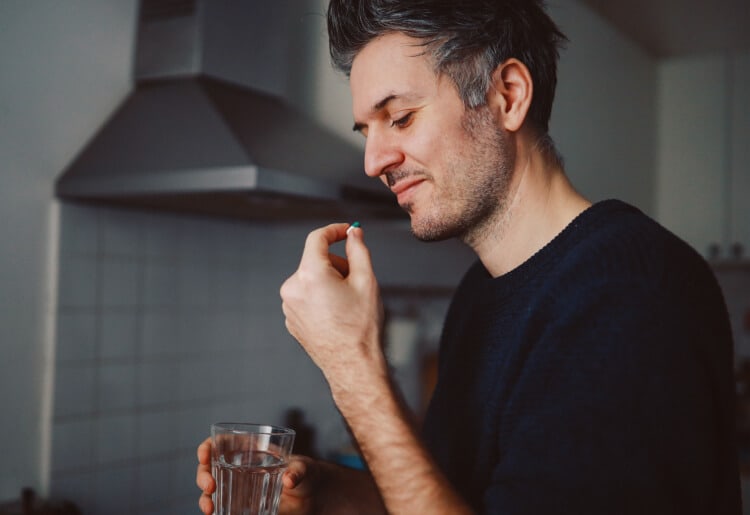 How to Pick the Best Probiotic Supplements for Men’s Health