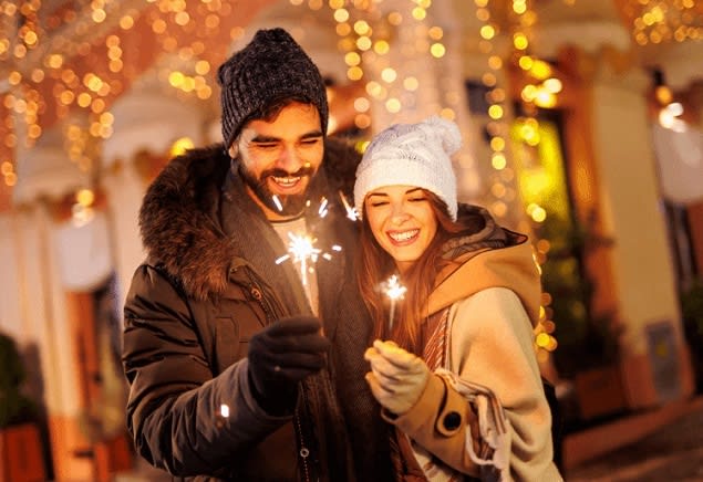 10 Things You Should Know if You've Got a First Date on New Year's