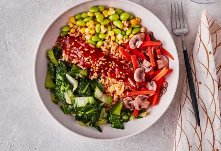 Korean-Style Veggie Bibimbap with Brown Rice Korean-Style Veggie Bibimbap with Brown Rice