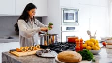 10 Meal Delivery Recipes That Will Make Your Skin Glow