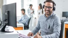 Top 10 Best Voip Providers & Phone Systems for Insurance Companies