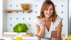 Top 10 Ready-to-Eat Meals for Menopause Diet