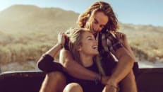 Summer Fling: 10 Pros and Cons You Need to Know