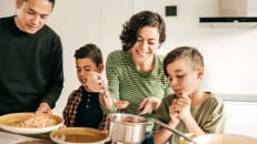 Affordable Family Dinner Ideas for Mother’s Day