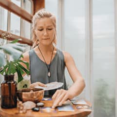 Best Cheap Psychics Online: Where to Get Affordable Readings