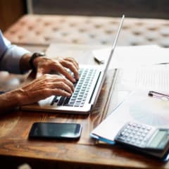 Choosing the Best Online Invoicing Service - All You Need to Know