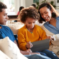 A Comprehensive Guide to Social Media Safety: Insights & Tips for Kids and Teens Online from Bark's CMO