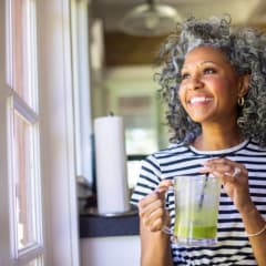10 Tips to Keep Your Skin Looking Young