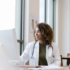 Top 5 Best Services to Use to Get Prescriptions From Online Doctors {year}