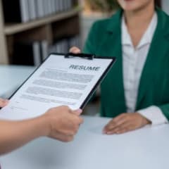 How to Create Resumes Using Resume Builders