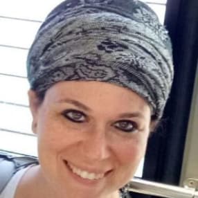 著者：Elana Kutscher