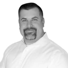 Chris Wilson - Writer for Top10.com