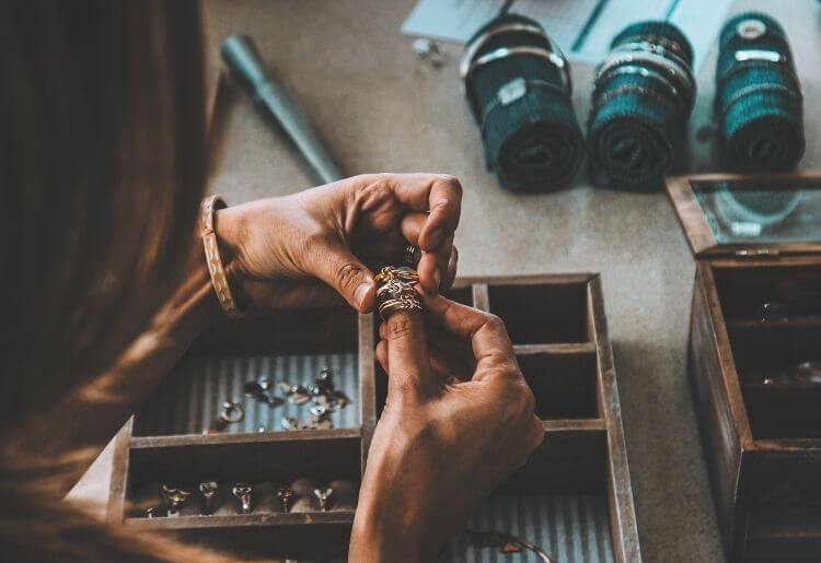 10 Steps to Turning Your Hobby into a Profitable Business