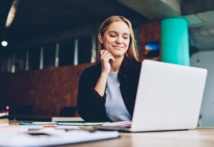 How to Choose a Web Hosting Service