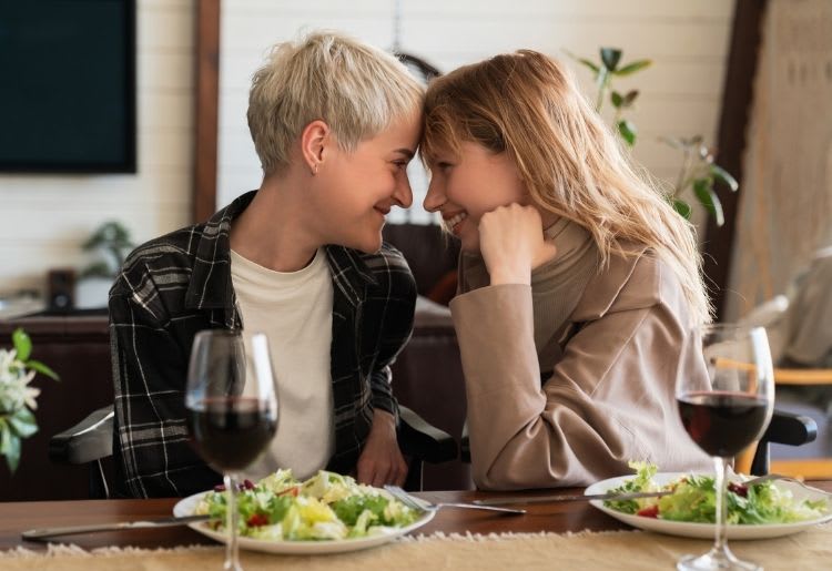 10 Safety Tips for LGBTQ+ Online Dating