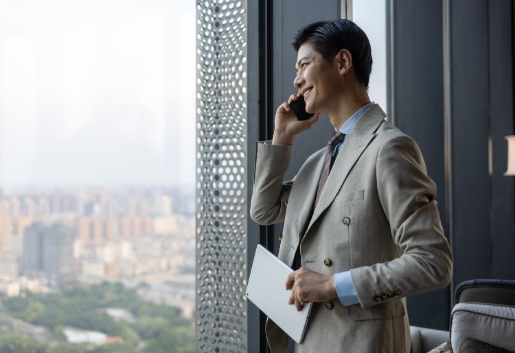 Top 10 Industries That Will Benefit the Most from VoIP