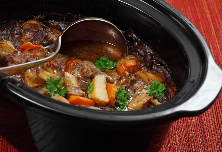 10 Crock Pot Meals for Winter You Can Easily Make at Home