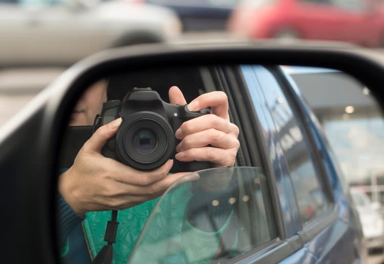 Top 10 Tips for ‘Stalking’ Your Online Dating Match the Right Way