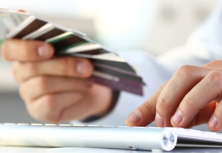 How to Combat ID Theft