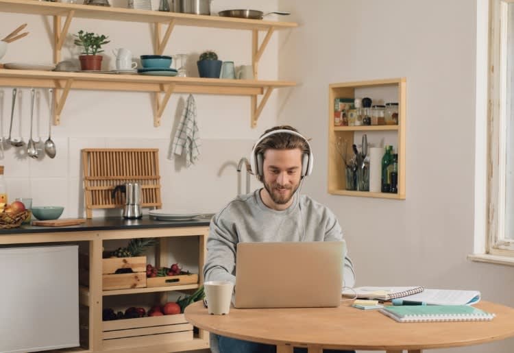 Video Conferencing Remotely 