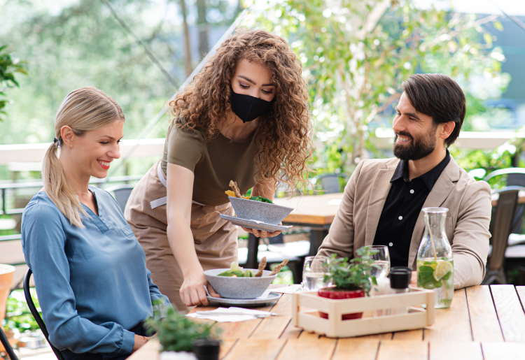 10 Hacks To Make Sure Your Restaurant Is Prepared for Outdoor Dining