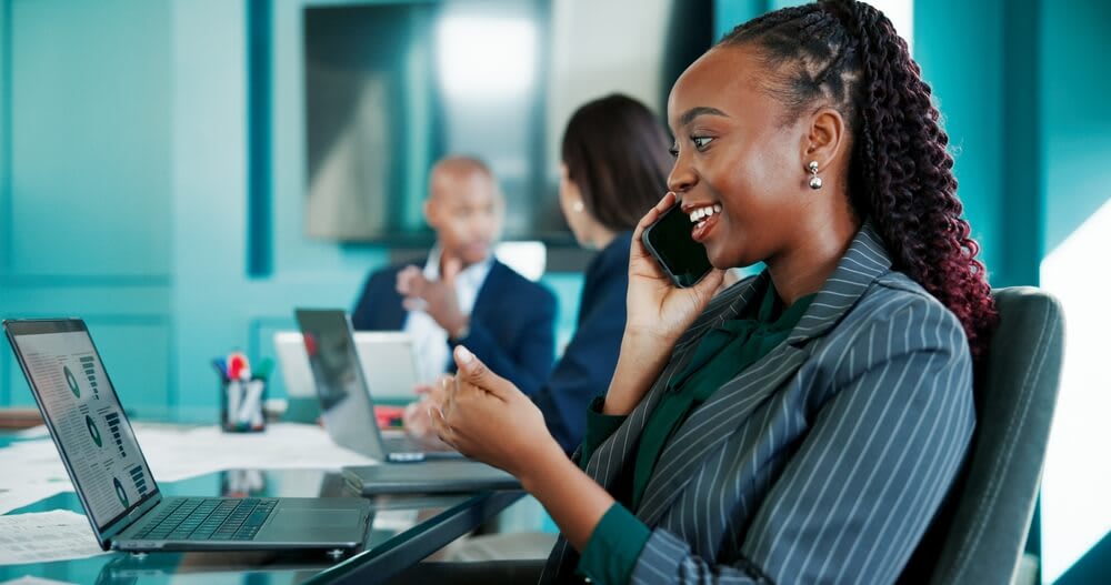 IVA vs IVR: The Best Choice for Business Automation